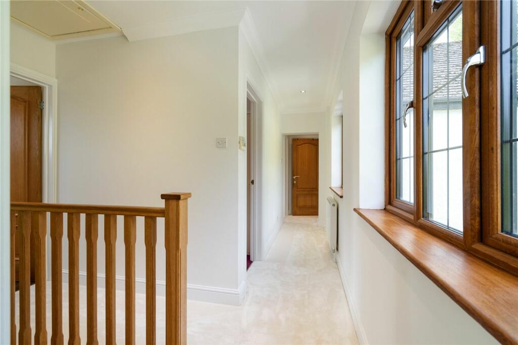 Additional image 11 of Southfields Road, Woldingham, CR3