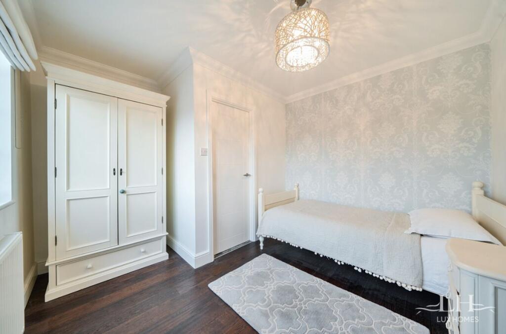 Additional image 18 of Wansford Close, Brentwood