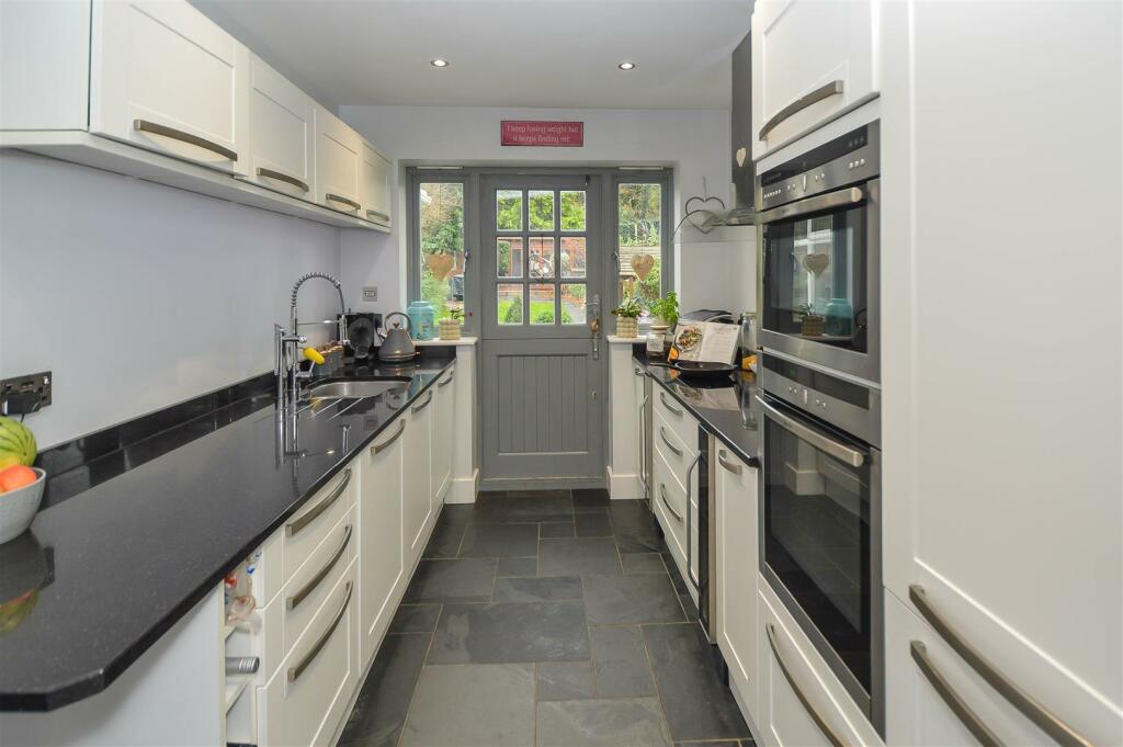 Additional image 3 of Downsland Drive, Brentwood