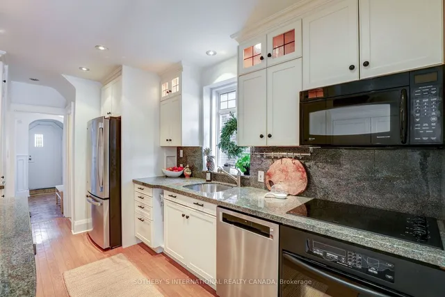 Additional image 9 of 236 Bessborough Dr