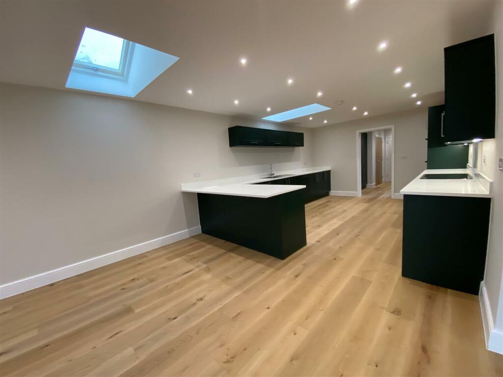 Additional image 6 of Stoney Hills, Burnham-On-Crouch