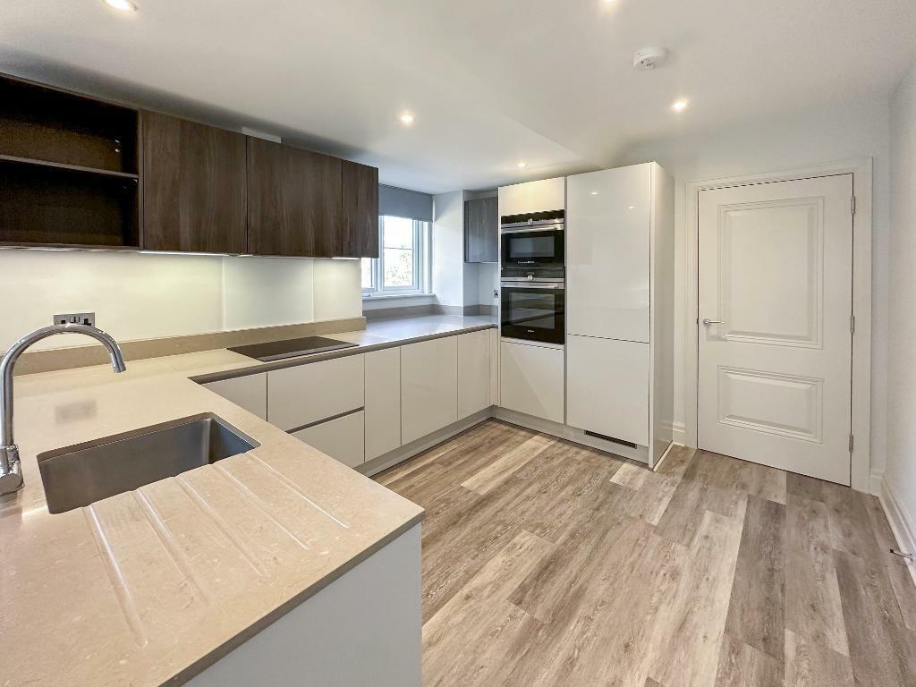 Additional image 10 of Limpsfield Road, Warlingham, Surrey, CR6 9RL