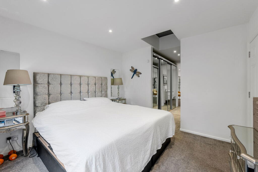 Additional image 15 of Salmons Lane West, Caterham, CR3 5LT