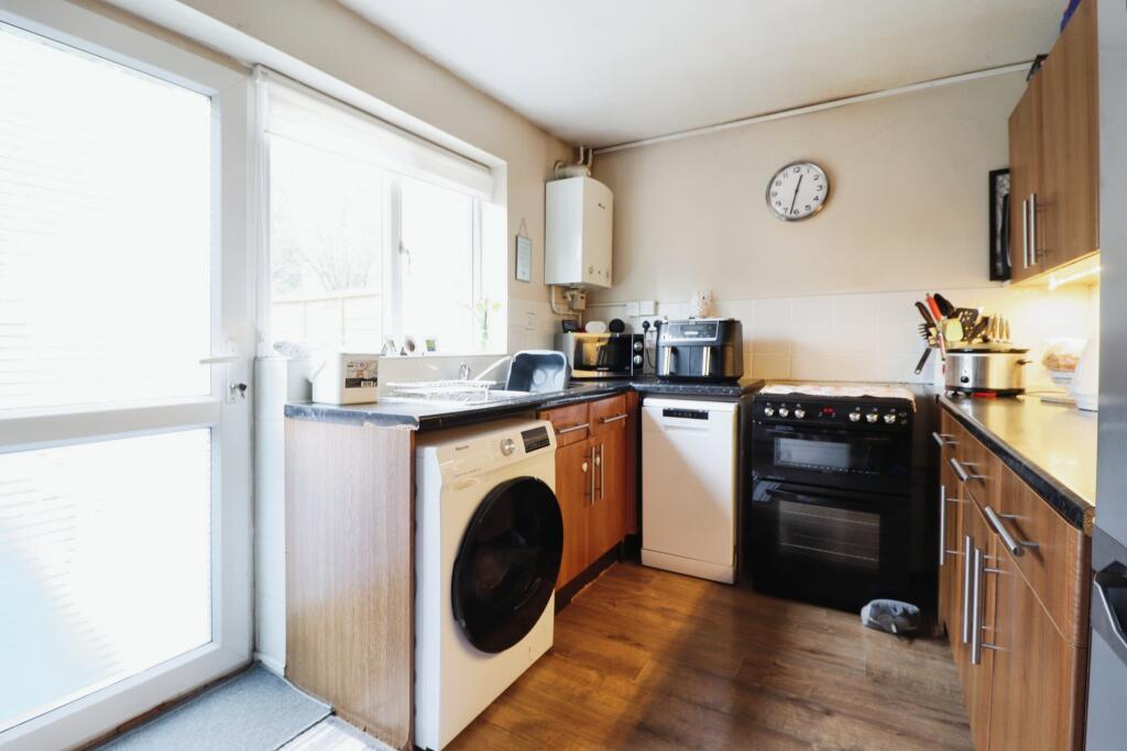 Additional image 7 of Rowhedge, Brentwood, CM13