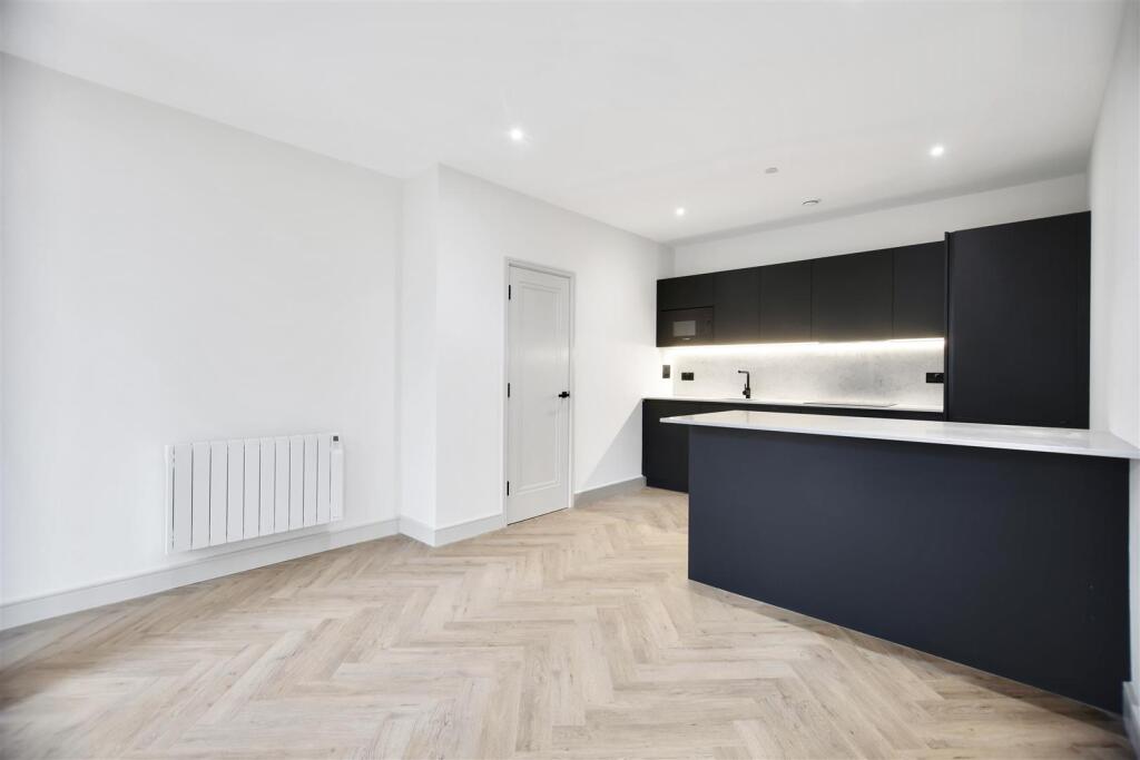 Additional image 5 of Plot 4, Pilgrim House, High Street, Billericay