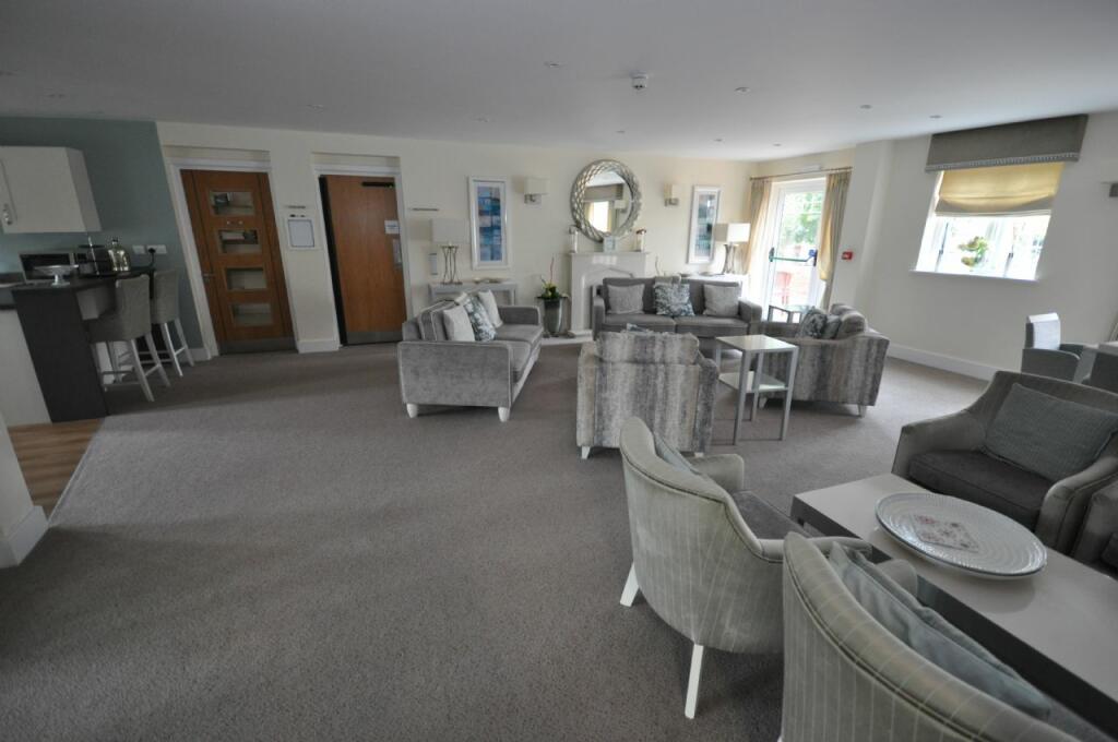 Additional image 9 of HADLEIGH ROAD, FRINTON-ON-SEA