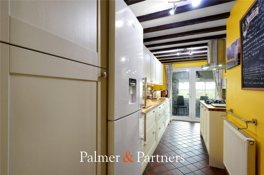 Additional image 11 of The Heath, Mistley, Manningtree, Essex, CO11