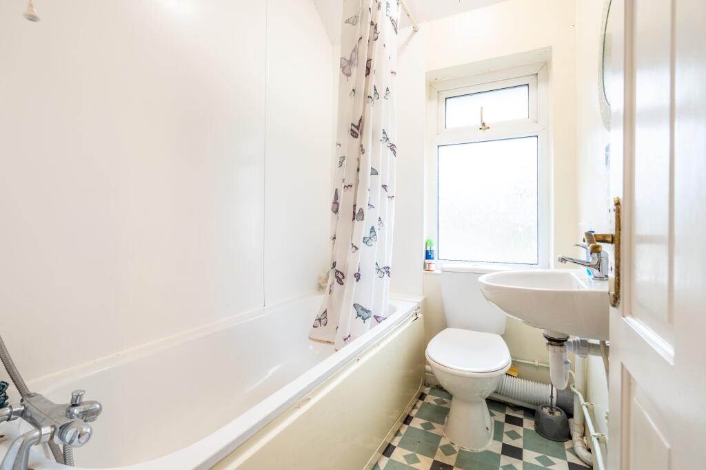 Additional image 11 of Woodland Road, Chelmsford, Essex, CM1