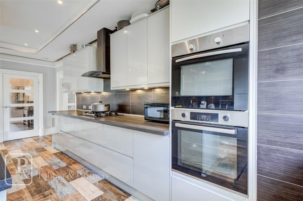 Additional image 17 of Thoroughgood Road, Clacton-on-Sea, Essex, CO15