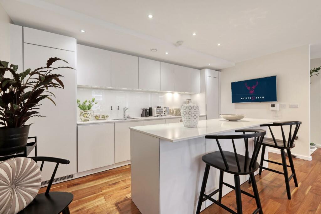 Additional image 6 of Piercing Hill, Theydon Bois,