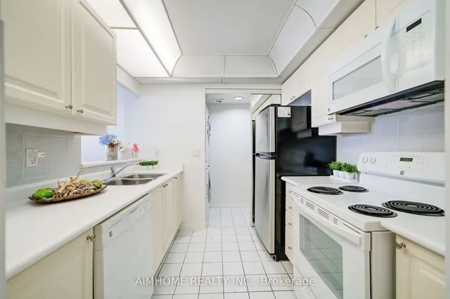 Additional image 9 of 88 Corporate Dr Unit 2320