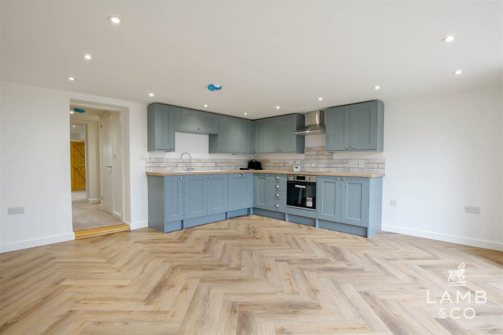 Additional image 3 of Rectory Road, Little Oakley, Harwich