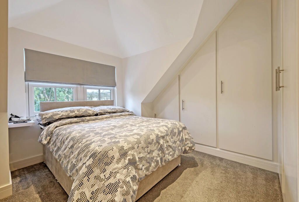 Additional image 20 of Marks Farm Lane, Rettendon Common