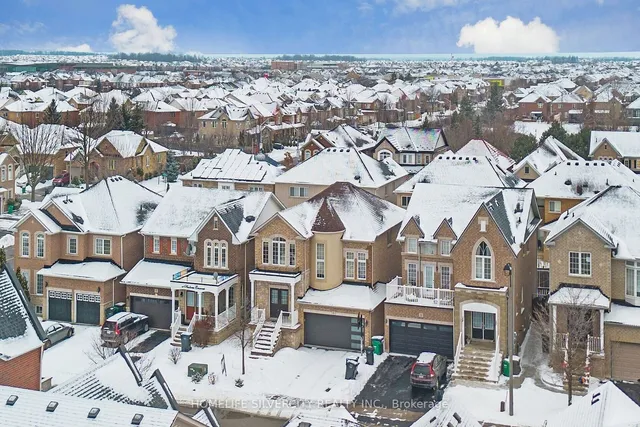 Additional image 2 of 6 Amboise Cres