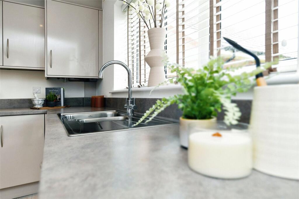 Additional image 10 of Meadow Gardens, Clacton On Sea, Essex, CO16