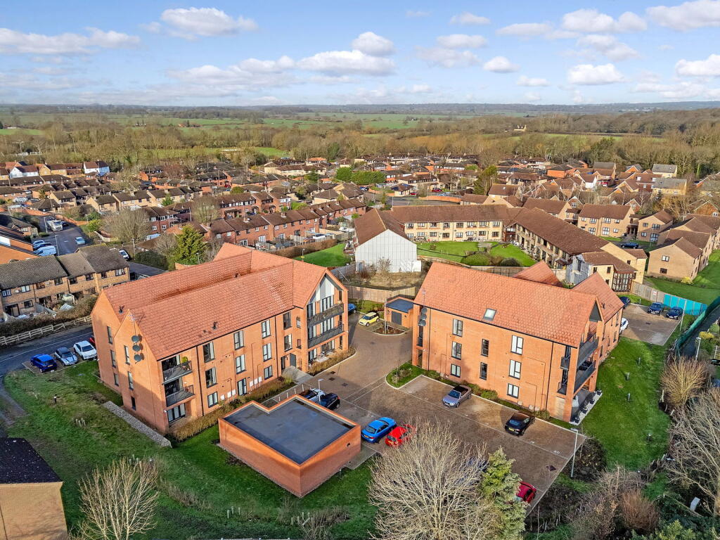 Additional image 9 of Goldington Crescent, Billericay, CM12