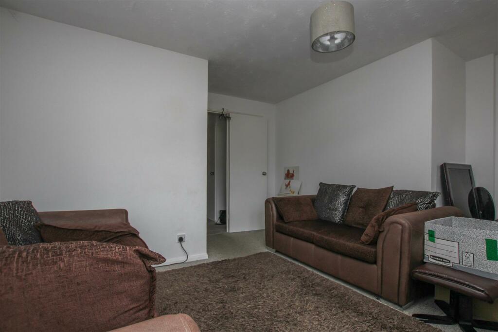 Additional image 7 of Abenberg Way, Hutton, Brentwood