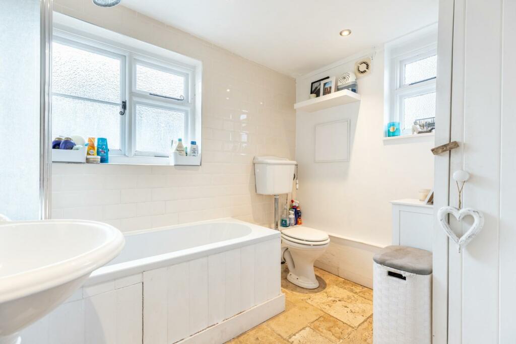 Additional image 15 of New Street, Dunmow, Essex