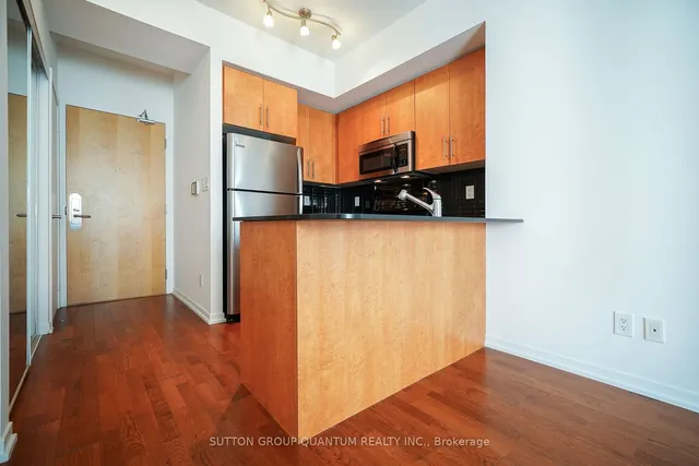 Additional image 2 of 65 Bremner Blvd Unit 2502
