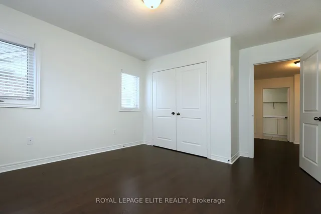 Additional image 27 of 5 MILITARY Cres