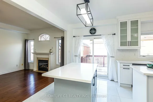 Additional image 15 of 25 Oblate Cres