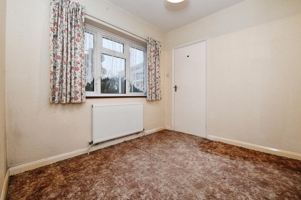 Additional image 11 of Bromfelde Road, Crays Hill, Billericay