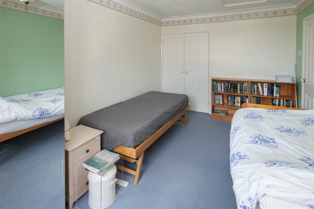 Additional image 18 of Kiln Field, Hook End, Brentwood