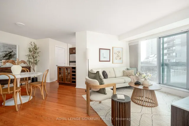 Additional image 28 of 10 Yonge St Unit 413