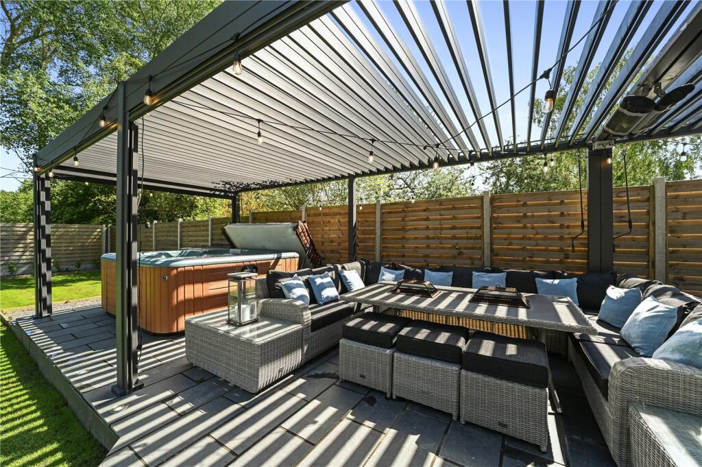 Additional image 3 of Walton Road, Kirby-le-Soken, Frinton-on-Sea, Essex, CO13