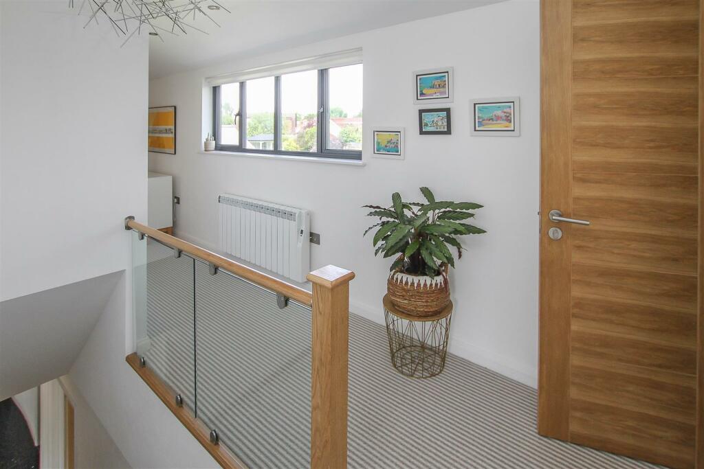 Additional image 19 of ** SIGNATURE HOME ** Hook End Road, Hook End