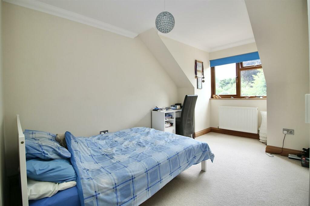 Additional image 14 of West Park Avenue, Billericay