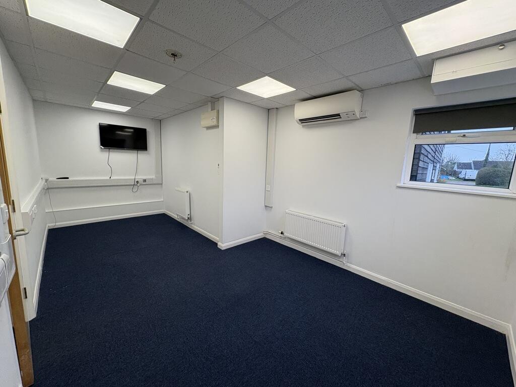 Additional image 9 of 1 Wheelwrights Yard, The Street, Hatfield Peverel, Chelmsford, Essex, CM3 2EA