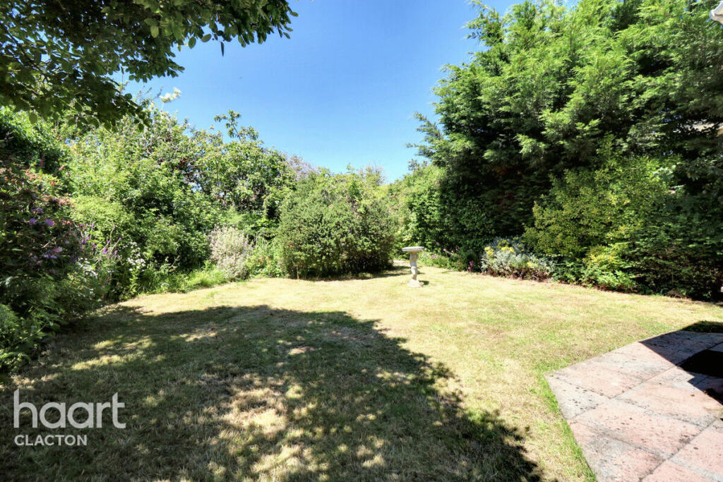 Additional image 23 of Marine Parade East, Clacton-On-Sea