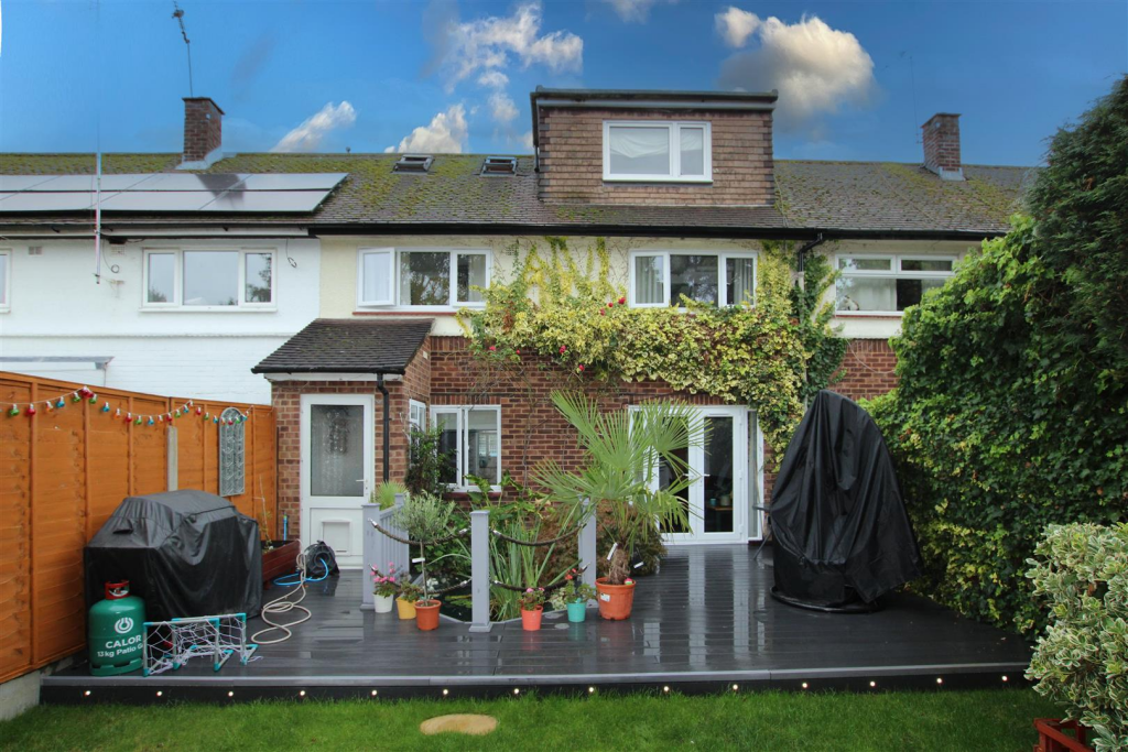 Additional image 14 of Clarence Road, Pilgrims Hatch, Brentwood