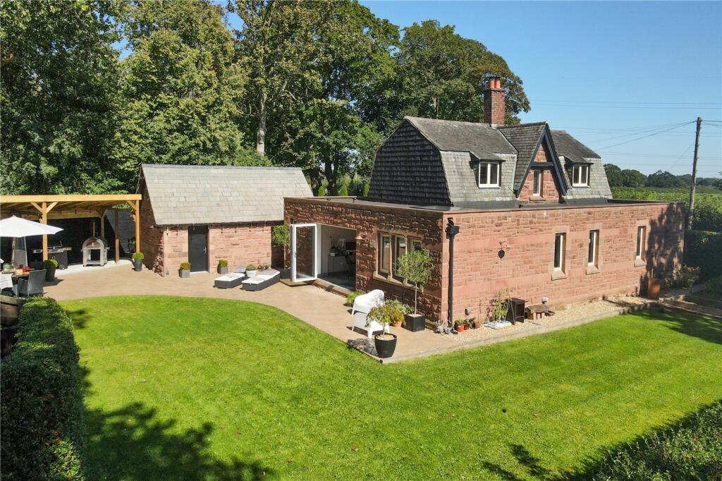 Additional image 35 of Neston Road, Thornton Hough, Wirral