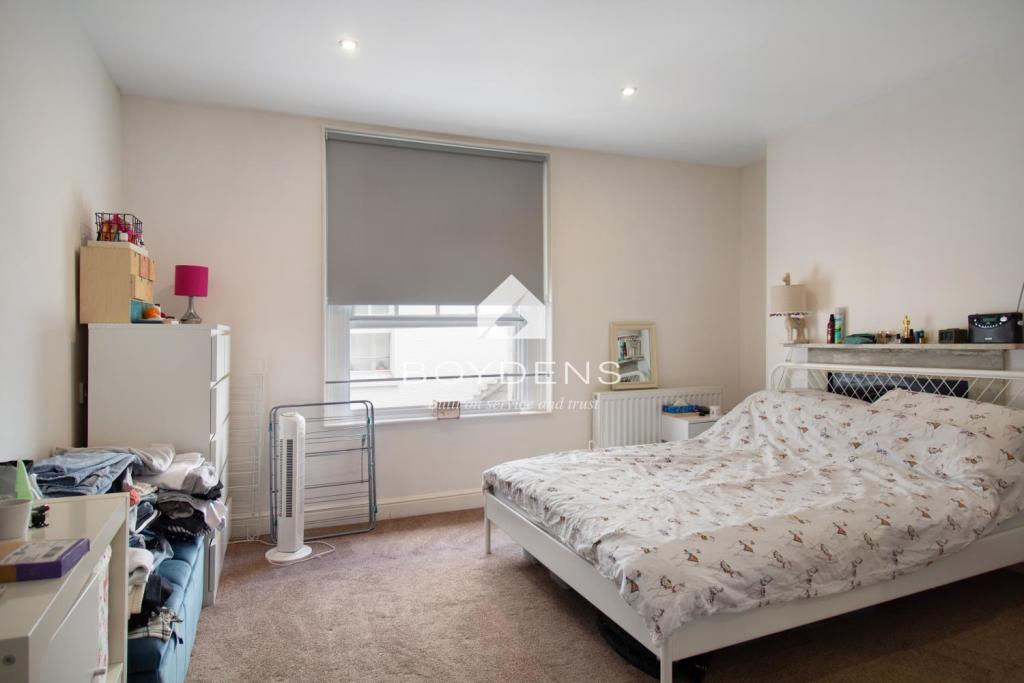 Additional image 5 of High Street, Colchester