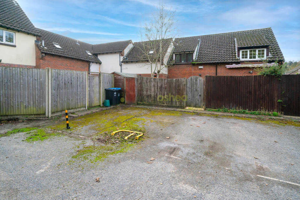 Additional image 14 of Hill View, Whyteleafe, Surrey