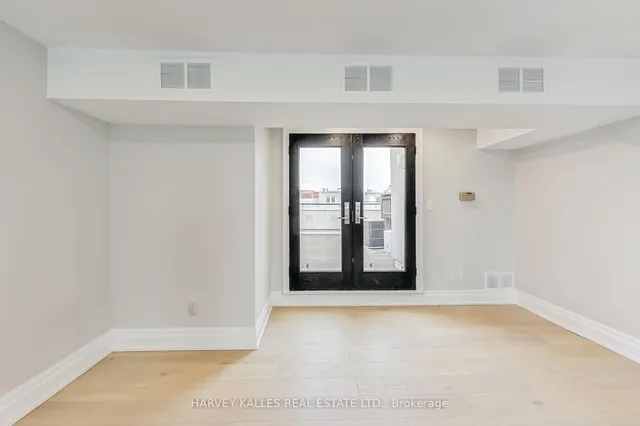 Additional image 25 of 258 Spadina Rd