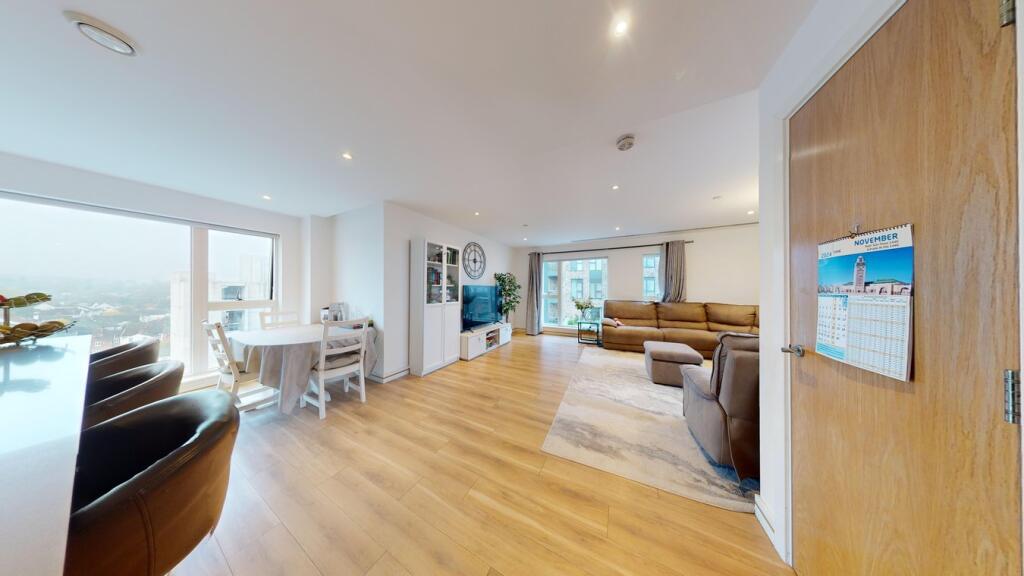 Additional image 25 of Cherry Orchard Road, Croydon, CR0