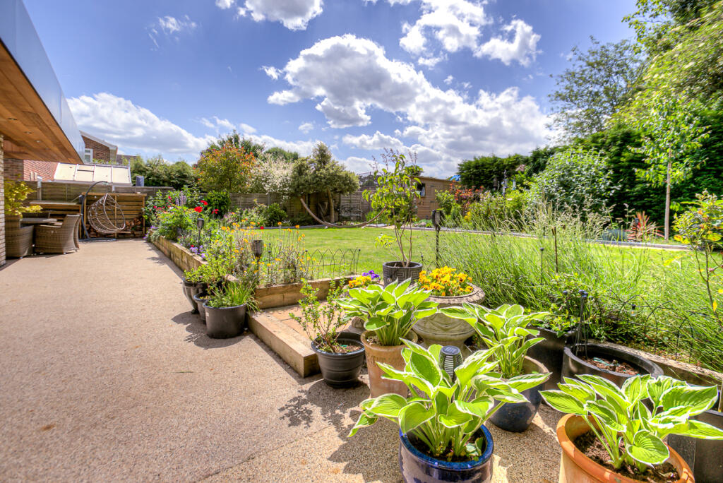 Additional image 12 of Willow Close, Bishop's Stortford, Hertfordshire, CM23