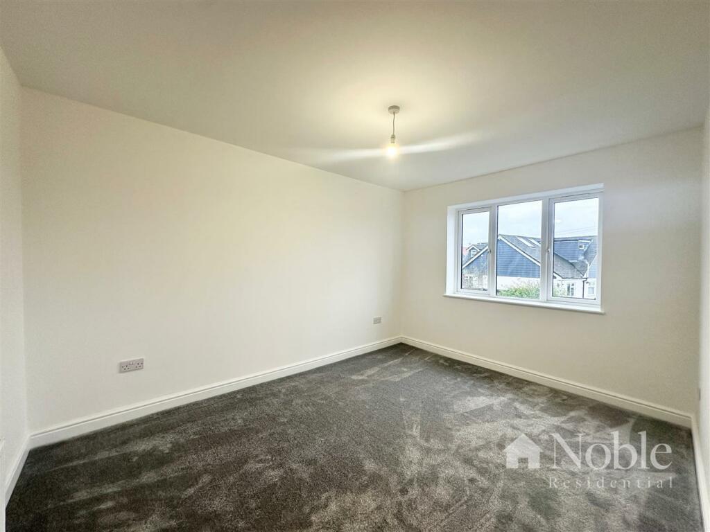 Additional image 16 of Mascalls Lane, Brentwood