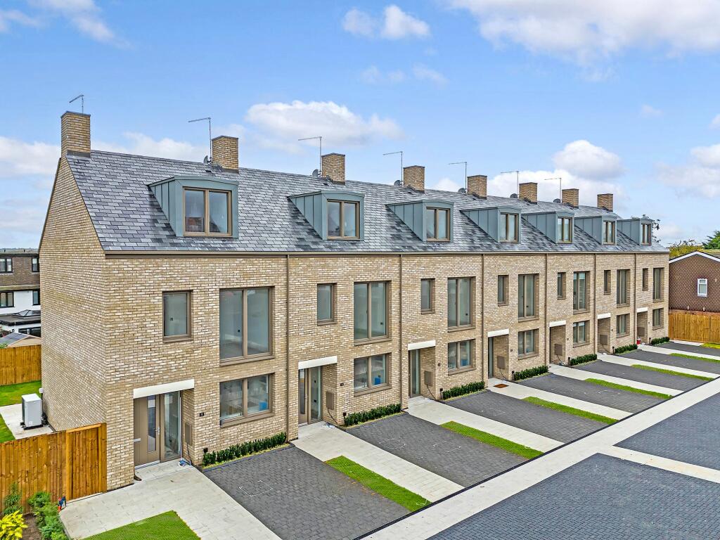 Additional image 37 of Bramlings, Epping