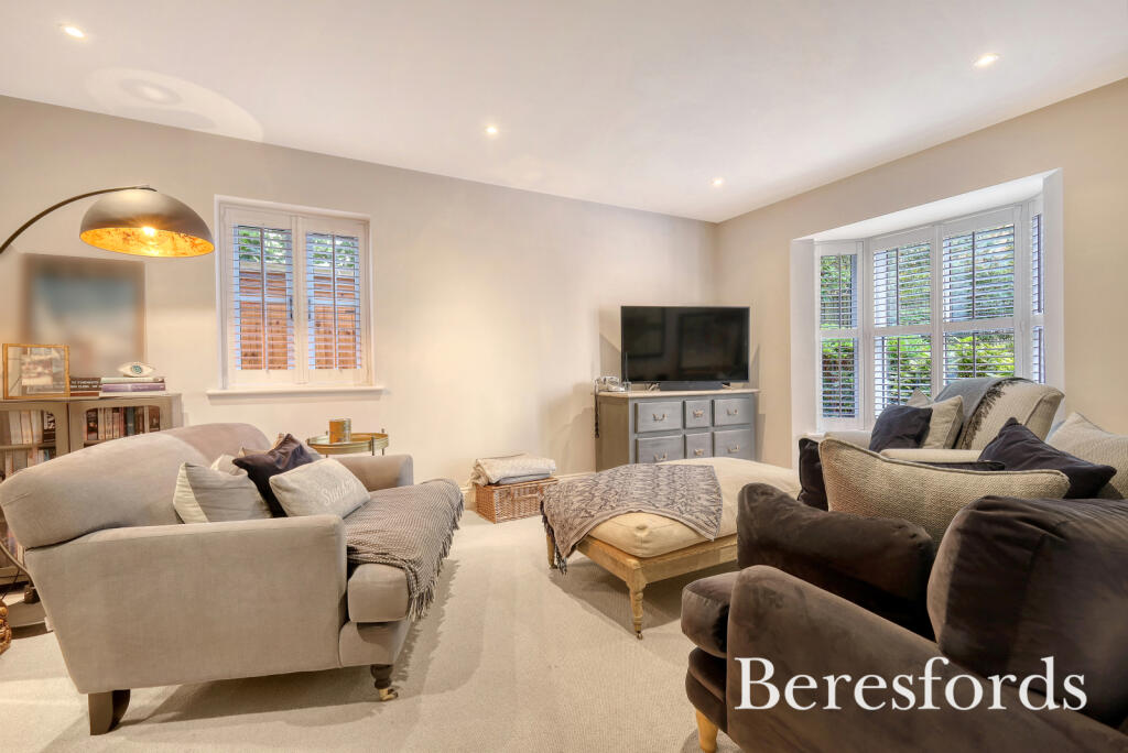 Additional image 5 of Crown Mews, Ingatestone, CM4