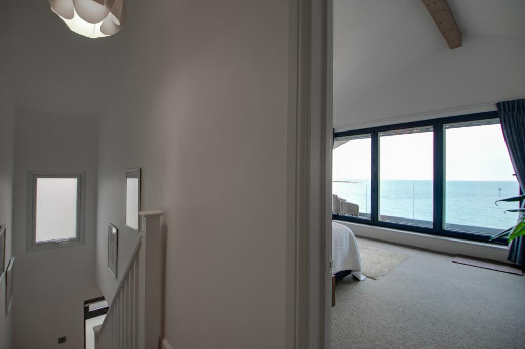 Additional image 21 of Eastern Promenade, Point Clear Bay, Essex, CO16