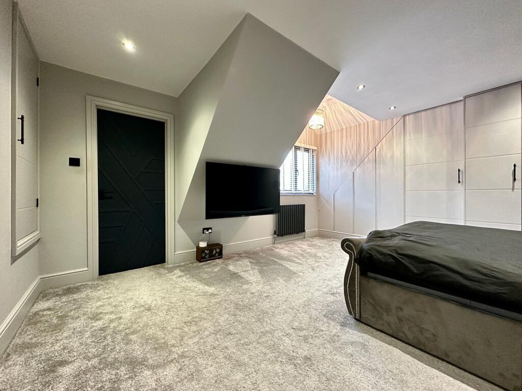 Additional image 18 of Oak Avenue, Crays Hill, CM11