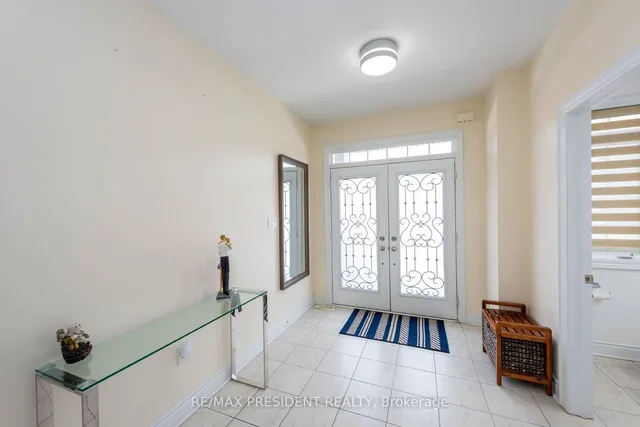 Additional image 4 of 38 John Carroll Dr