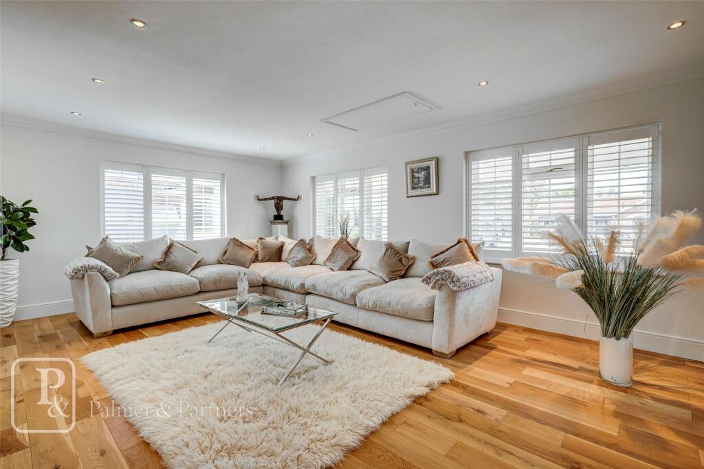 Additional image 8 of Dumont Avenue, St. Osyth, Clacton-on-Sea, Essex, CO16