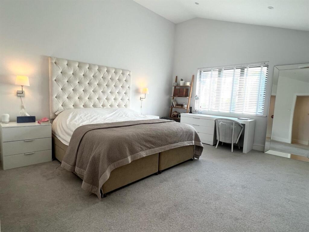 Additional image 10 of Mallard Way, Hutton Mount, Brentwood