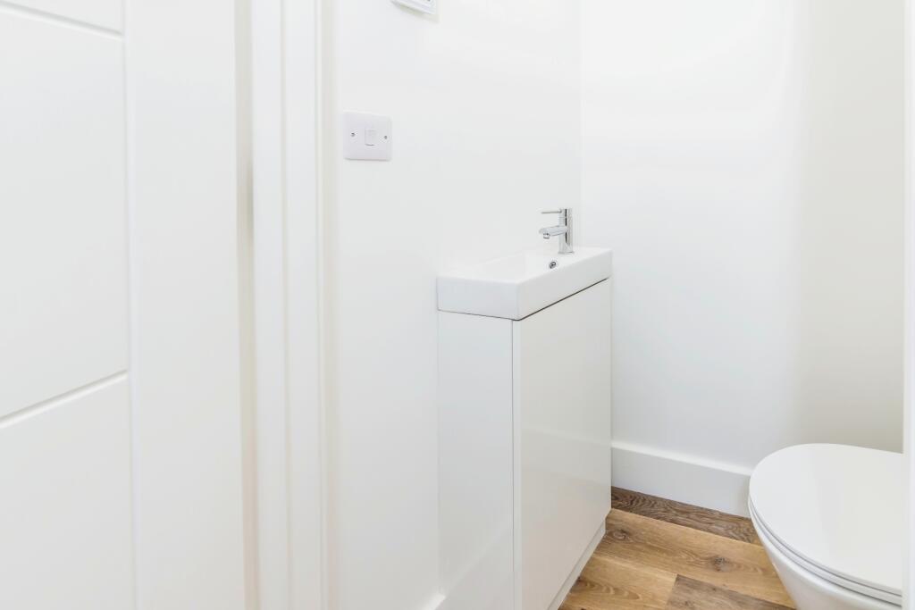 Additional image 7 of Winchester House, Croham Valley Road, South Croydon, CR2