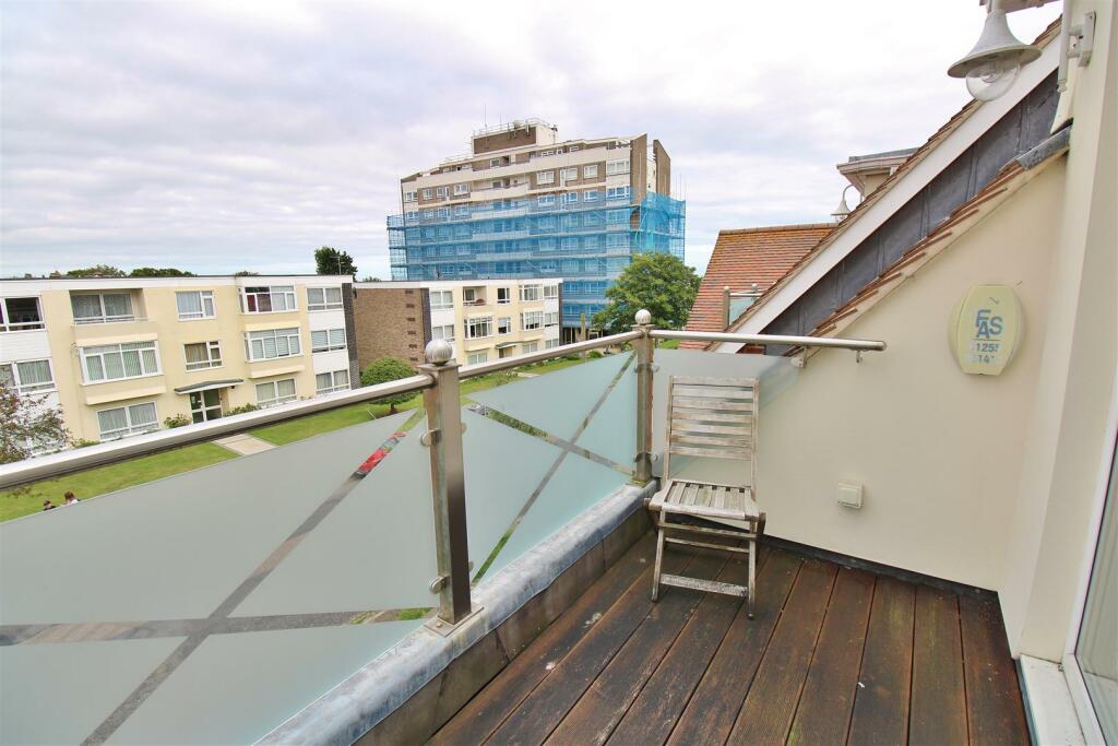 Additional image 2 of Queens Road, Frinton-On-Sea